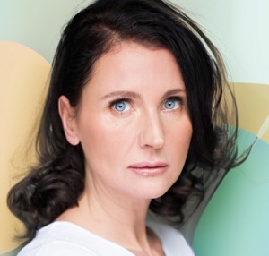 Dr. Stephanie Engel