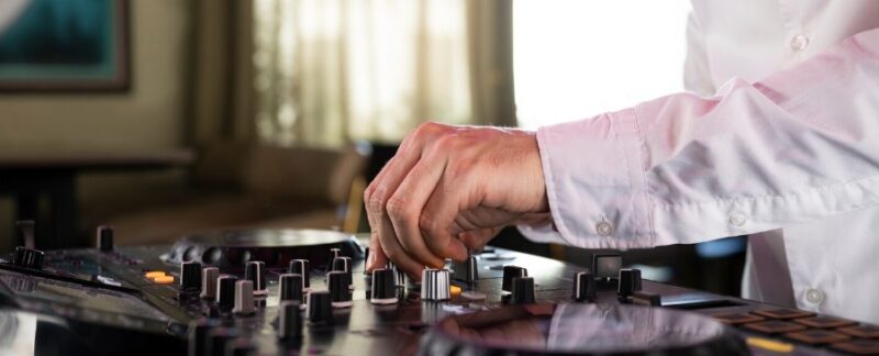 Die 10 besten DJ-Dienste für Hochzeiten in Berlin