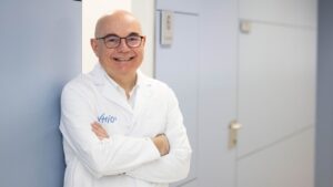 Dr. med. Robert Sabary